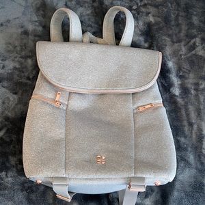 Sweaty Betty Backpack - grey & rose gold